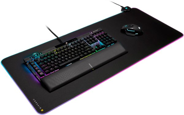 CORSAIR MM700 RGB Extended Cloth Gaming Mouse Pad-4