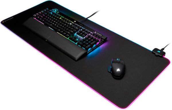 CORSAIR MM700 RGB Extended Cloth Gaming Mouse Pad-6