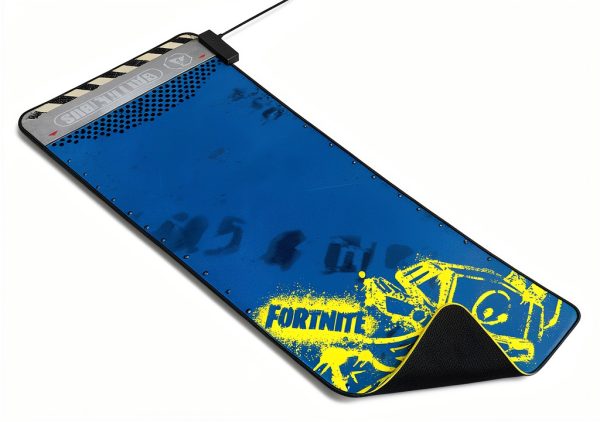 Razer Goliathus Extended Chroma Soft Gaming Mouse Mat-9