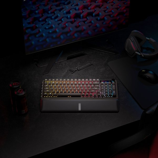 CORSAIR VANGUARD 96 Wireless Mechanical Gaming Keyboard-18