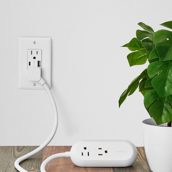 Insignia 6 in 1 Charging Station 70W GaN Technology-1
