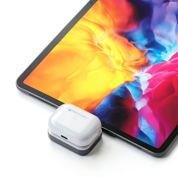 Satechi USB-C Wireless Charging Dock for AirPods Pro-21