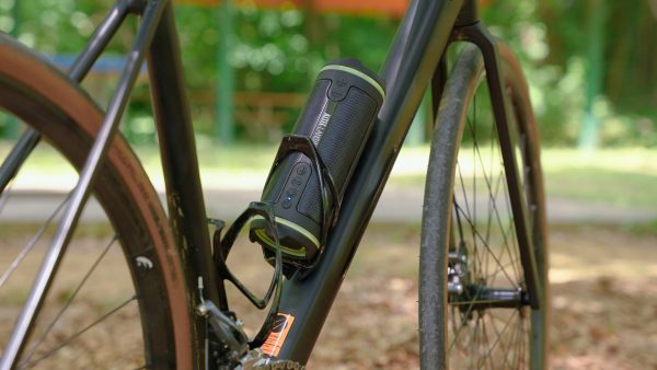 Altec HydraMotion 2.0 Waterproof Speaker Outdoor Adventure-12