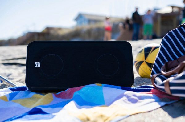 Altec Lansing Shockwave 200 Wireless Party Speaker 180W-4