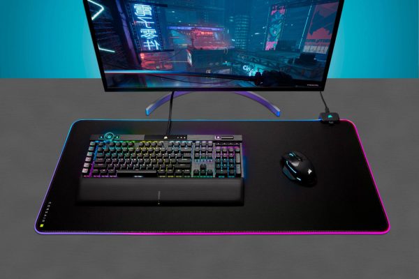 CORSAIR MM700 RGB Extended Cloth Gaming Mouse Pad-14